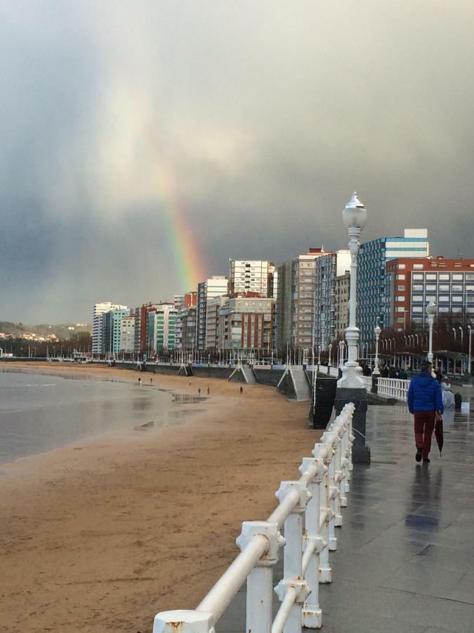 Vivienda En Gijon Frente Al Mar Gijón Exterior foto