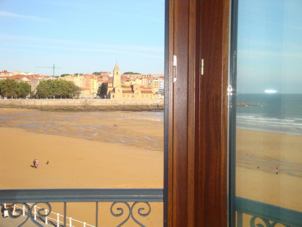 Vivienda En Gijon Frente Al Mar Gijón Exterior foto