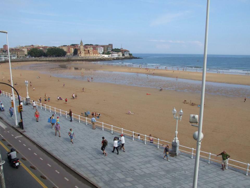 Vivienda En Gijon Frente Al Mar Gijón Exterior foto